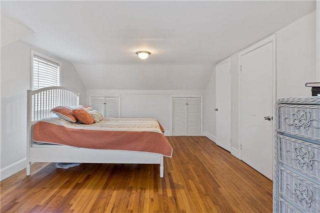 5 St Theresa Avenue, Bristol, RI 02809