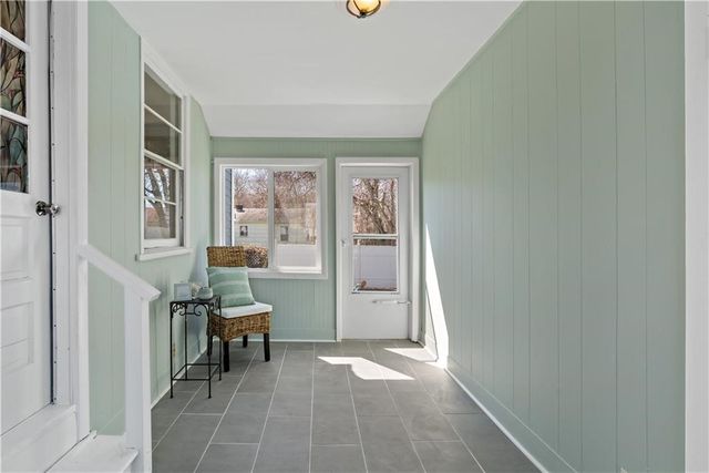 5 St Theresa Avenue, Bristol, RI 02809