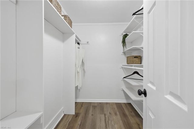 3288 Edinburgh DR, Virginia Beach, VA 23452