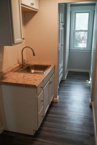 48 Bowdoin Street 2, Worcester, MA 01609