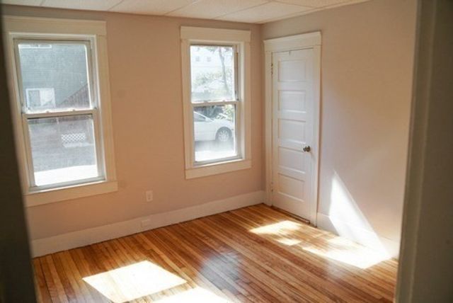 48 Bowdoin Street 2, Worcester, MA 01609