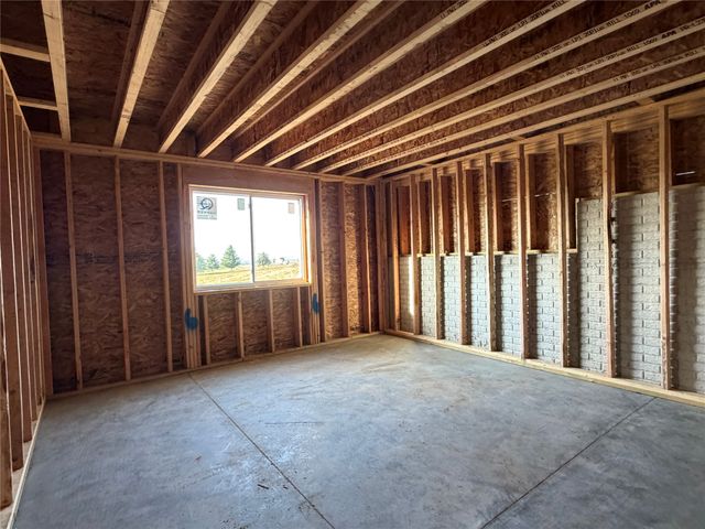 3014 Shady Lane Drive, Norwalk, IA 50211