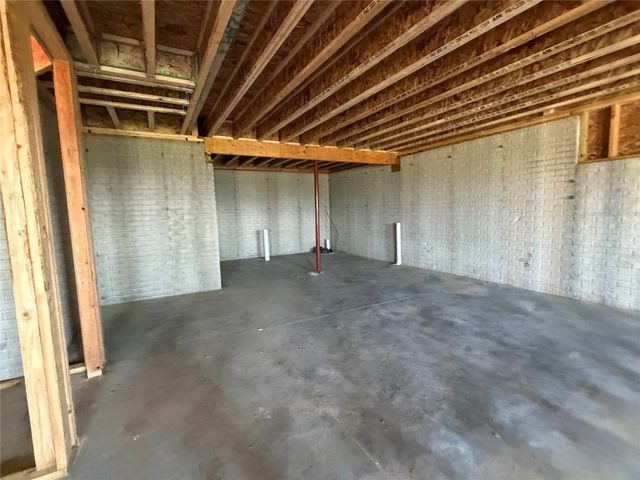3014 Shady Lane Drive, Norwalk, IA 50211