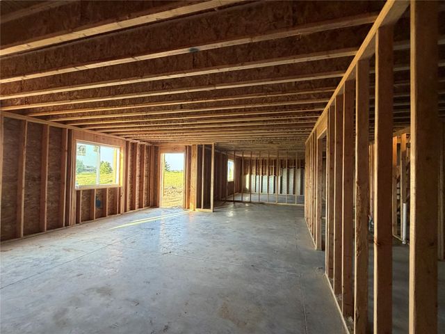 3014 Shady Lane Drive, Norwalk, IA 50211