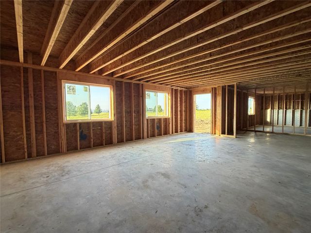 3014 Shady Lane Drive, Norwalk, IA 50211