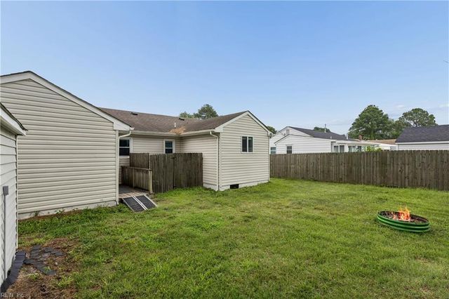 507 Bunche BLVD, Portsmouth, VA 23701