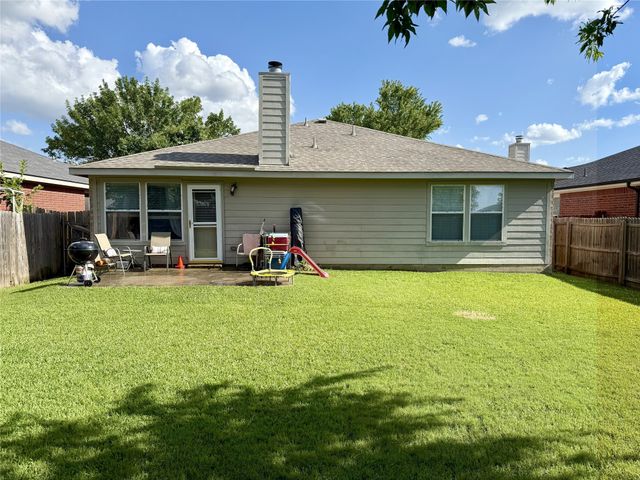 1547 Thornhill Lane, Little Elm, TX 75068
