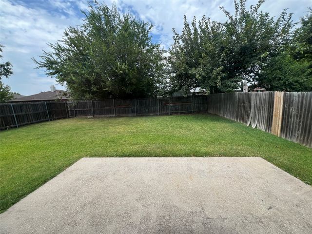 1547 Thornhill Lane, Little Elm, TX 75068