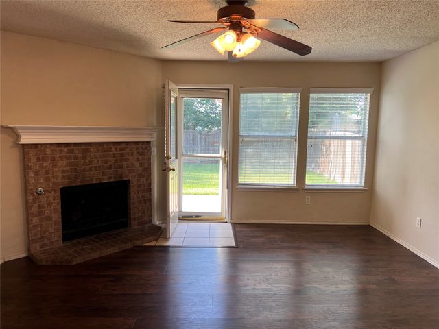 1547 Thornhill Lane, Little Elm, TX 75068