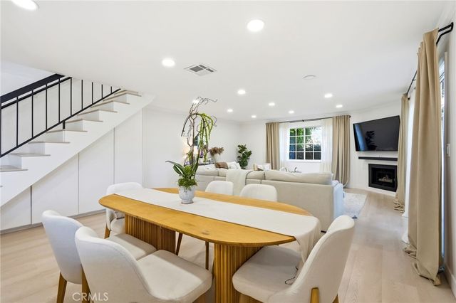 333 W Alameda 201, Burbank, CA 91506