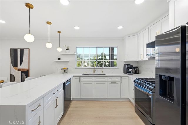 333 W Alameda 201, Burbank, CA 91506