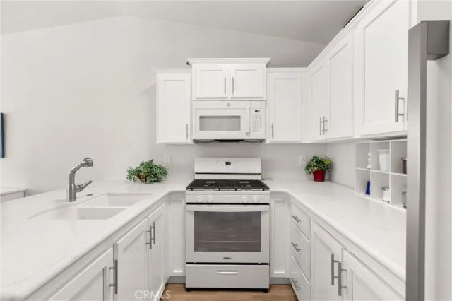 27 Bolivar, Newport Beach, CA 92663