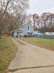 1201 Chauncey Street, Albion City, MI 49224