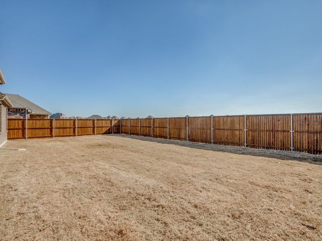 533 Redbud Drive, Royse City, TX 75189