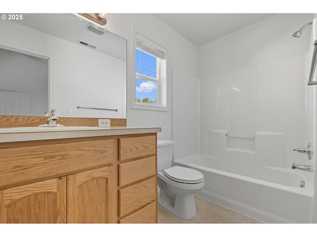 10317 Ne 116TH Pl, Vancouver, WA 98662