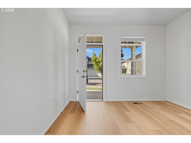 10317 Ne 116TH Pl, Vancouver, WA 98662