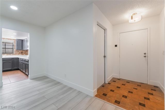 4810 Palacio Court, Las Vegas, NV 89122