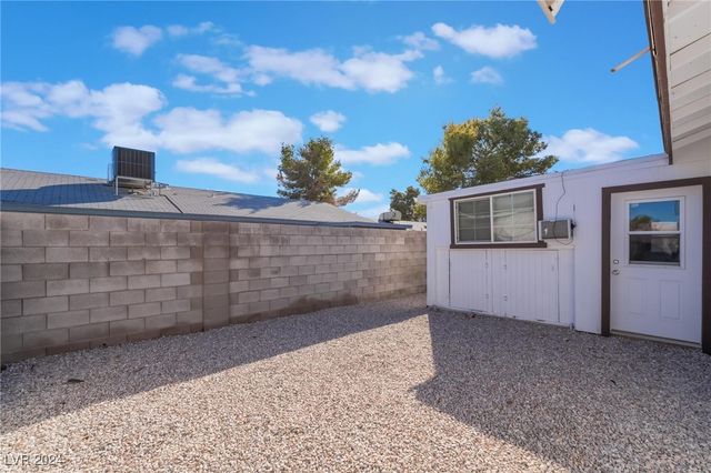 4810 Palacio Court, Las Vegas, NV 89122