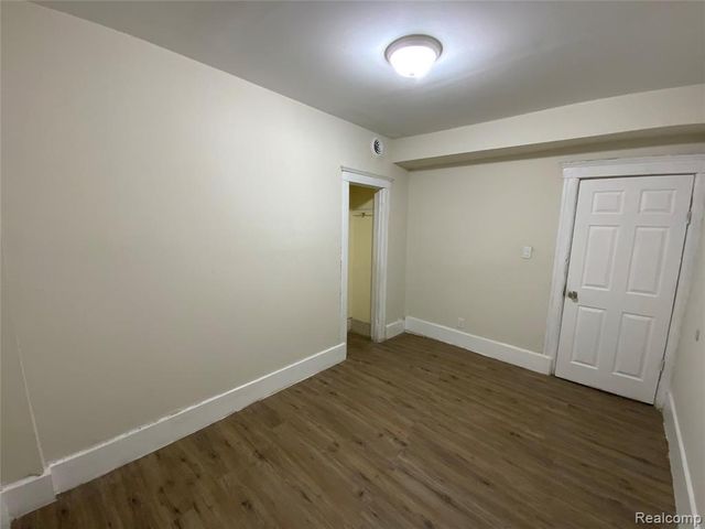 6185 Livernois Avenue, Detroit, MI 48210