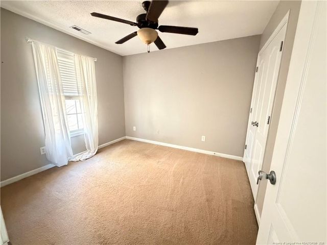 3400 Stoneclave Place, Fayetteville, NC 28304