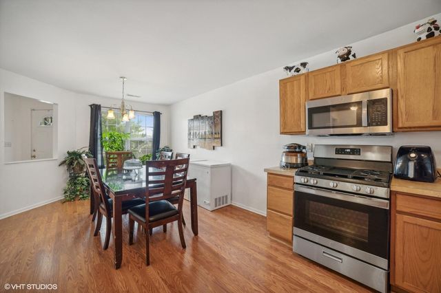8402 Pierce Place, Merrillville, IN 46410