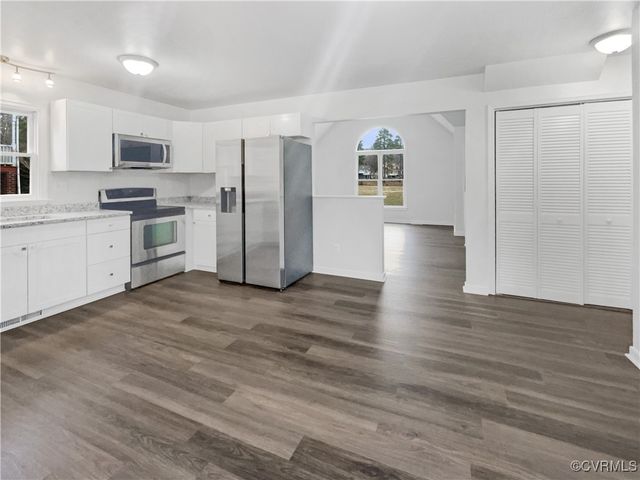 11301 Mansfield Crossing Ct, North Chesterfield, VA 23236
