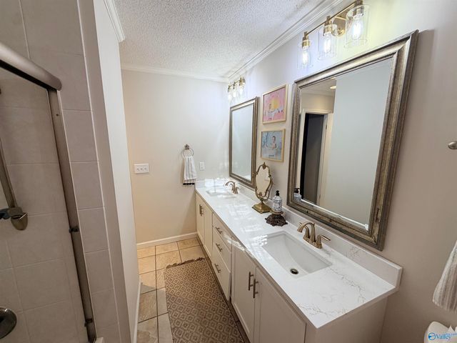 404 4th Avenue, Glencoe, AL 35905