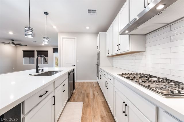 8663 Bench Street, Las Vegas, NV 89139