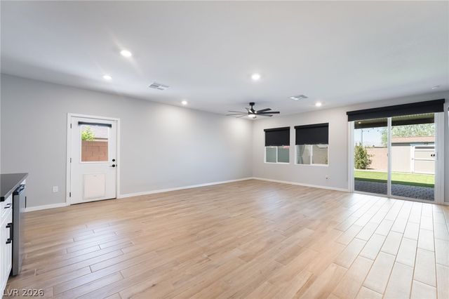 8663 Bench Street, Las Vegas, NV 89139