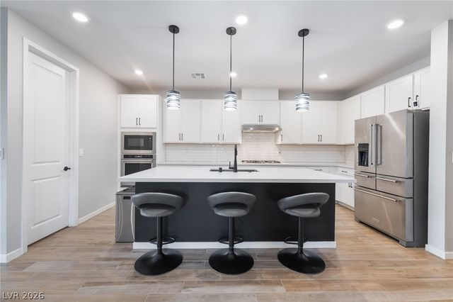 8663 Bench Street, Las Vegas, NV 89139