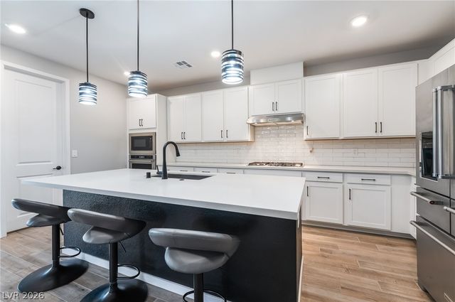 8663 Bench Street, Las Vegas, NV 89139