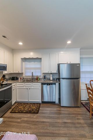 1970 Hullwood Drive, Kinston, NC 28504