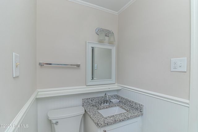 1970 Hullwood Drive, Kinston, NC 28504