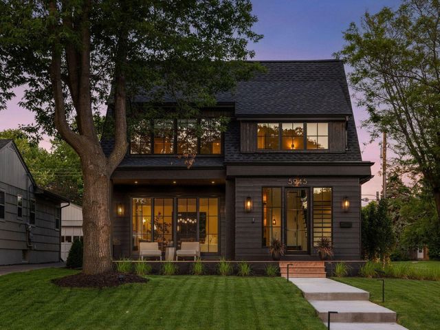 5945 Saint Johns Avenue, Edina, MN 55424