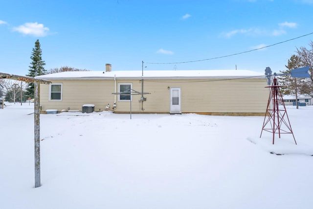 61 CEDAR STREET, Ripon, WI 54971