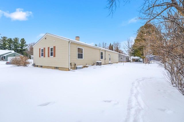 61 CEDAR STREET, Ripon, WI 54971