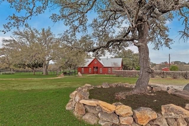 117 County Road 407, Spicewood, TX 78669