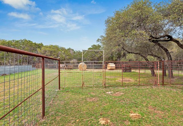 117 County Road 407, Spicewood, TX 78669