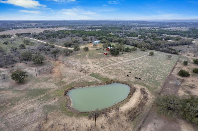 117 County Road 407, Spicewood, TX 78669