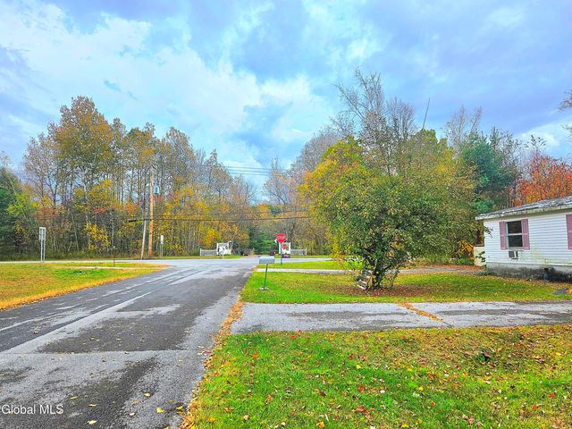 3 White Birch Lane, Cambridge, NY 12816