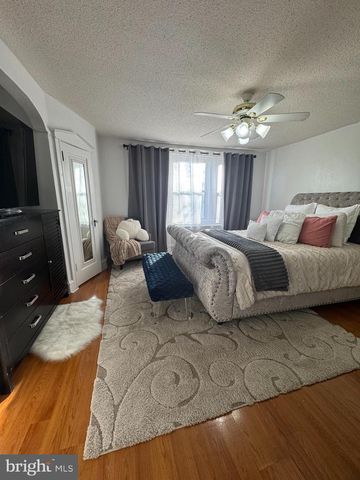 3353 FRIENDSHIP ST, Philadelphia, PA 19149