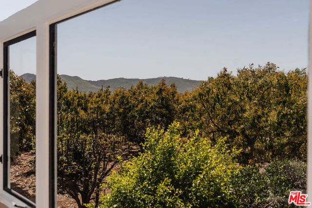 280 Cummings Road, Santa Paula, CA 93060
