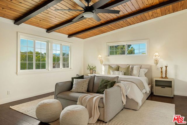 280 Cummings Road, Santa Paula, CA 93060