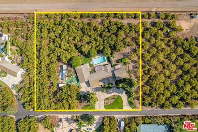 280 Cummings Road, Santa Paula, CA 93060