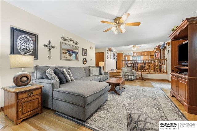 1711 Jennings Avenue, Council Bluffs, IA 51503