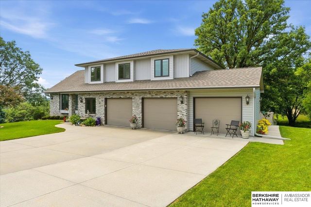 1711 Jennings Avenue, Council Bluffs, IA 51503