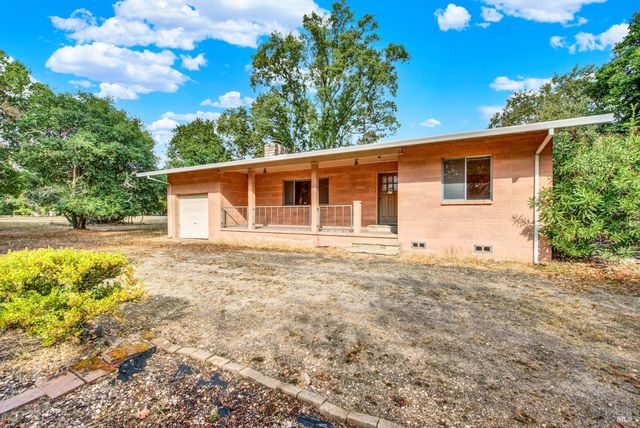 677 Petaluma Ave, Sonoma, CA 95476