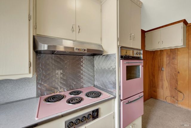 677 Petaluma Ave, Sonoma, CA 95476