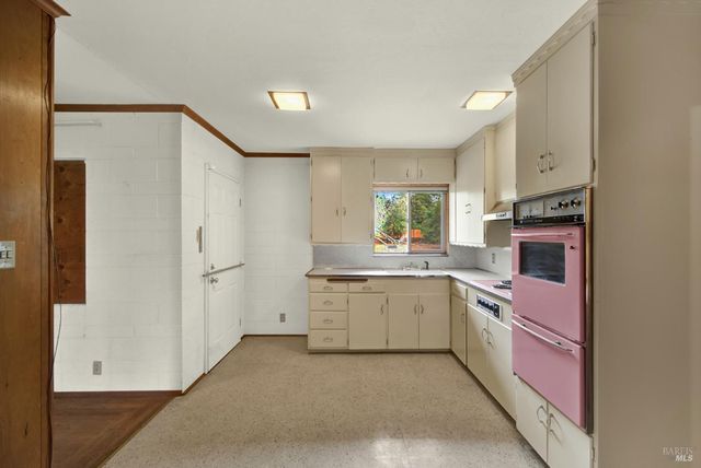 677 Petaluma Ave, Sonoma, CA 95476