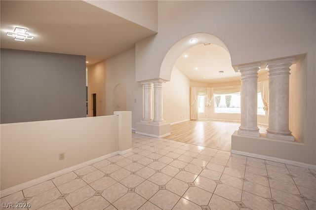 2855 Mountain Mist Court, Las Vegas, NV 89117